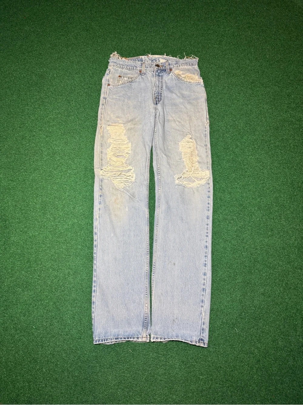 Levis 501 Vintage Jeans 30x33 Distressed Straight Leg 90s Grunge Thrashed